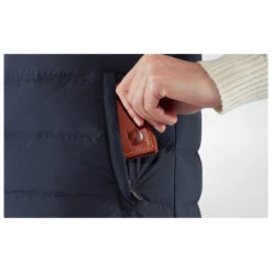 FJÄLLRÄVEN Women's Greenland Down Liner Vest - Doudoune Sans Manches -Rip Curl || Roxy || Seafolly Soldes Boutique fjaellraeven womens greenland down liner vest doudoune sans manches detail 8